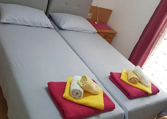 Helen\'S Apartments